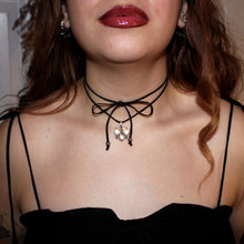 Load image into Gallery viewer, Mannequin Necklace